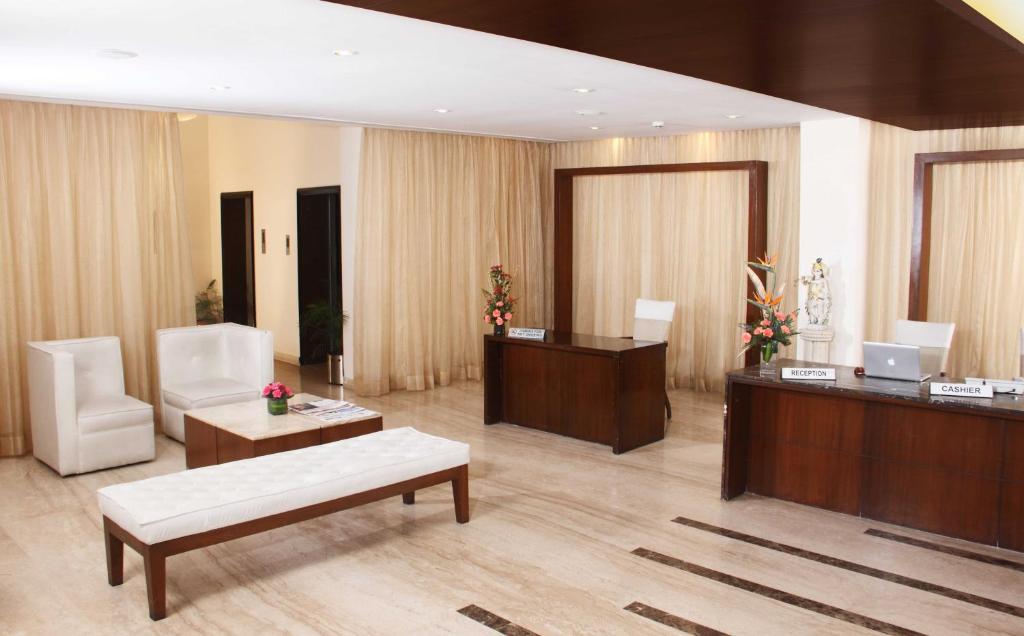 העיר בנגלור The Chevron Hotel מראה חיצוני תמונה